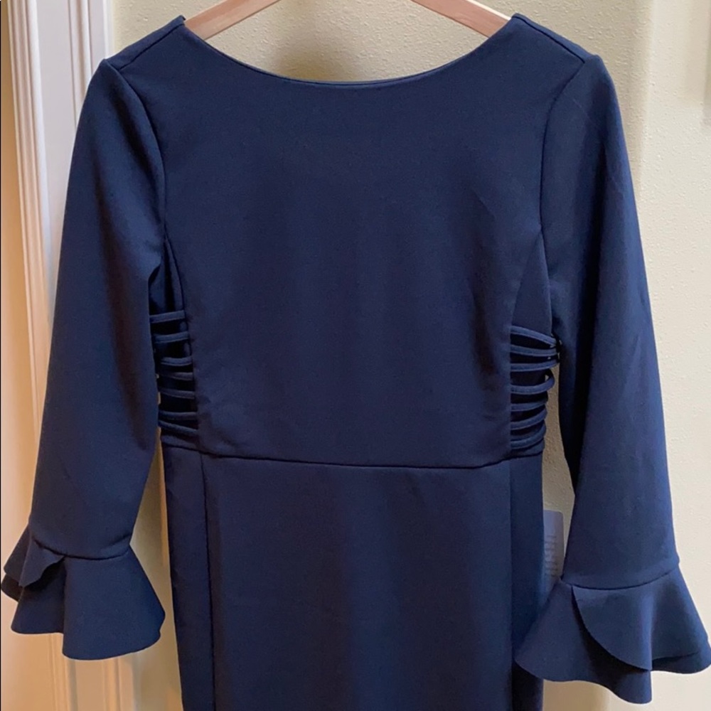 Dress - Picture 2 of 5